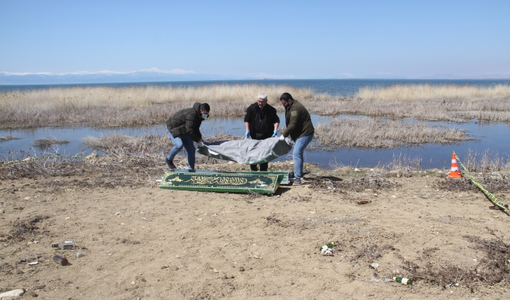 Beyşehir Gölü kıyısında erkek cesedi bulundu