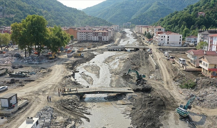 81 il için önemli uyarı! Sel, taşkın, heyelan ve çığ olaylarına dikkat