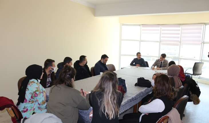 Okul psikolojik danışmanlar ile sosyal çalışmacılar arasında toplantı