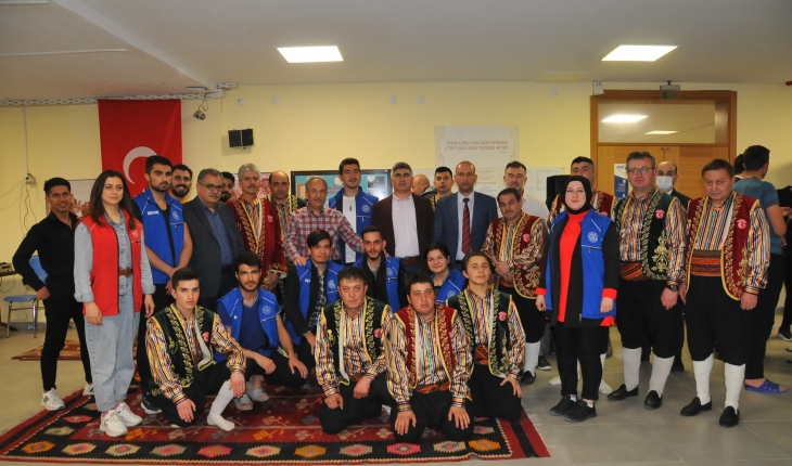 ​Yarenler Oyunlarını Üniversiteli Gençler İçin Sergiledi