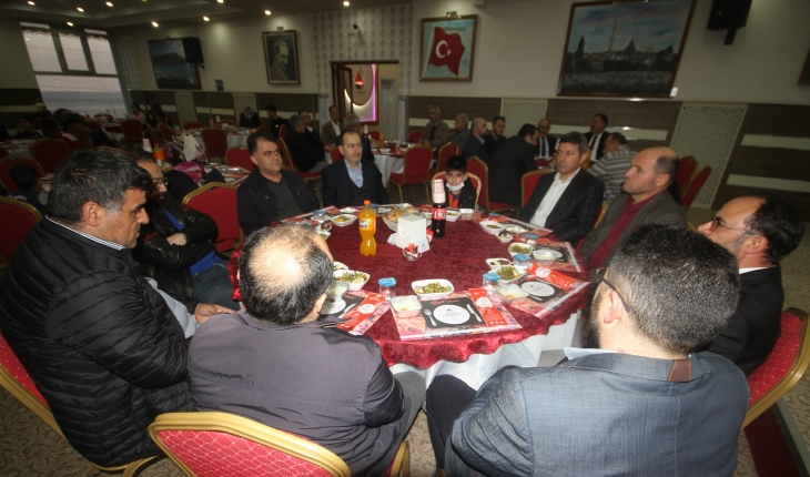 Kaymakam Özdemir yetim çocuklarla iftarda buluştu