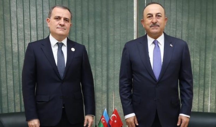 Bakan Çavuşoğlu Azerbaycanlı mevkidaşıyla görüştü