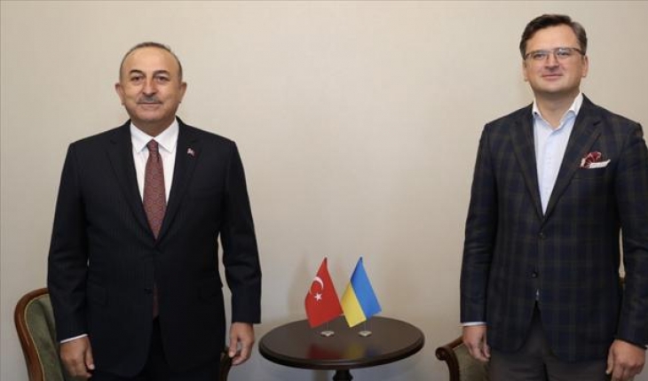 Çavuşoğlu Ukraynalı mevkidaşı ile görüştü