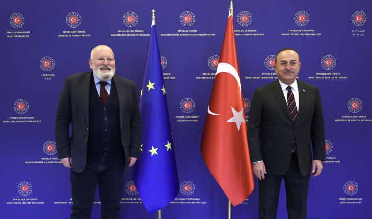 Çavuşoğlu, AB Komisyonu Kıdemli Başkan Yardımcısı Timmermans'la görüştü
