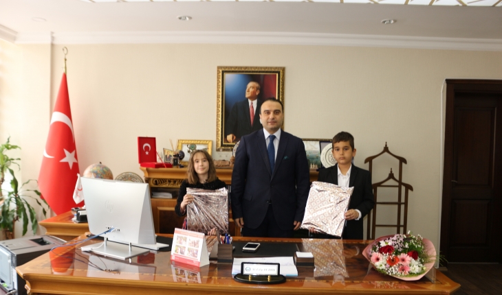 Kulu Kaymakamı Budan, koltuğunu çocuklara devretti