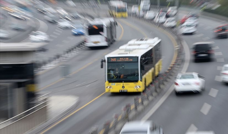 Toplu taşıma araçları ve otoyollar bayramda ücretsiz olacak