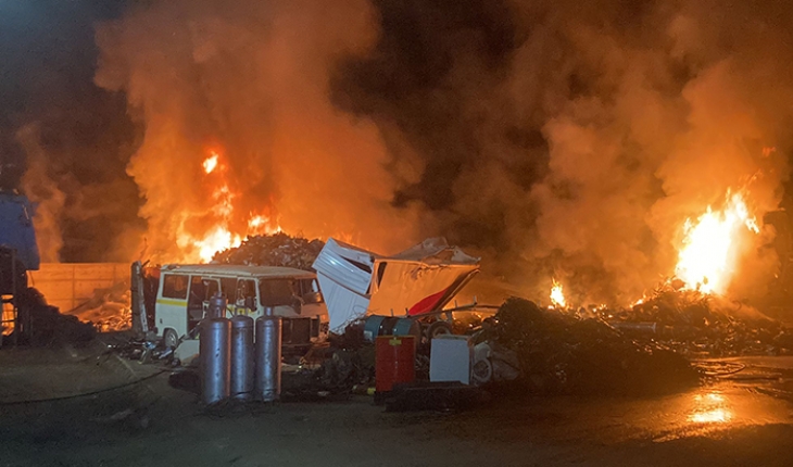 Konya'da sanayi sitesinde yangın