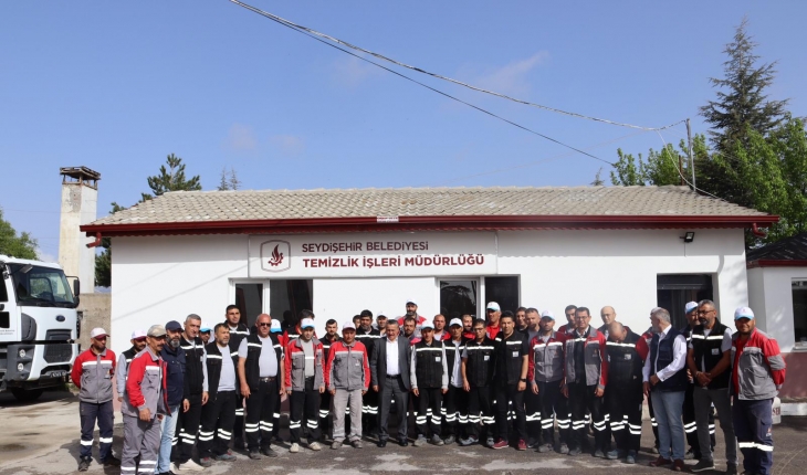 Seydişehir Belediyesi çalışanları bayramlaştı