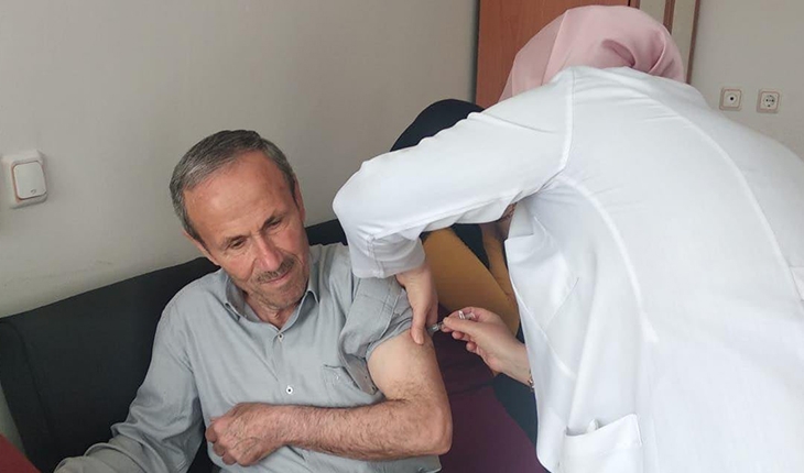 Beyşehir’de kutsal topraklar yolcuları için aşıya başlandı