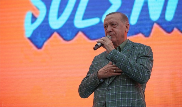 Cumhurbaşkanı Erdoğan: Bu millet ecdadına hakaret edenlere haddini bildirecektir