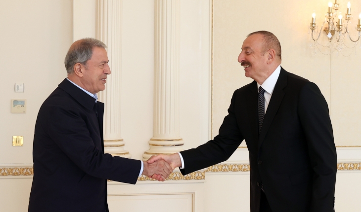 Milli Savunma Bakanı Akar ve komuta kademesi Aliyev’le görüştü
