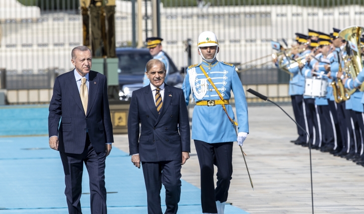 Cumhurbaşkanı Erdoğan, Pakistan Başbakanı Şerif’i resmi törenle karşıladı
