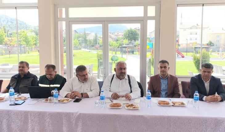 AK Parti temsilcileri Hüyük, Derebucak ve Derbent’te çiftçilerin sorunlarını dinledi