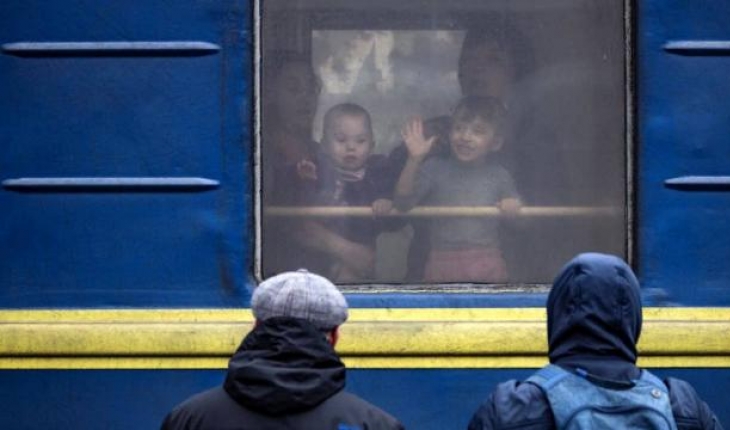 Rusya’nın Ukrayna’ya saldırılarında 324 çocuk öldü
