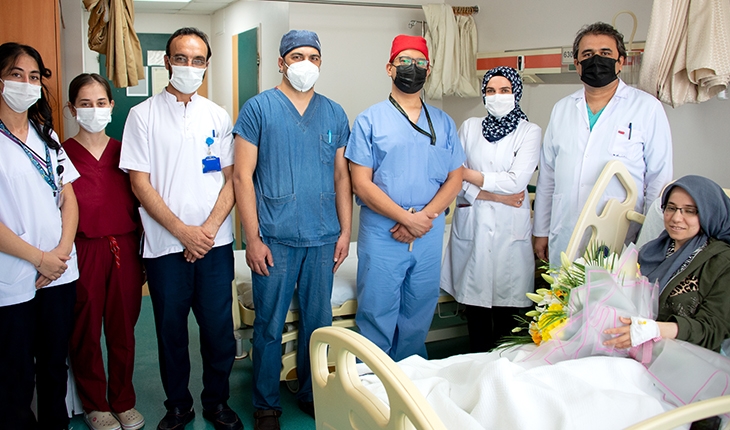 Üsküp'te trafik kazasında yaralanan kişi ambulans uçakla Konya’ya getirildi