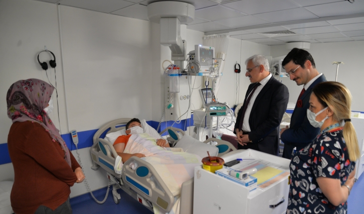 Bolu'da zehirlenme şüphesiyle hastaneye başvuran 32 kişinin tedavisi sürüyor