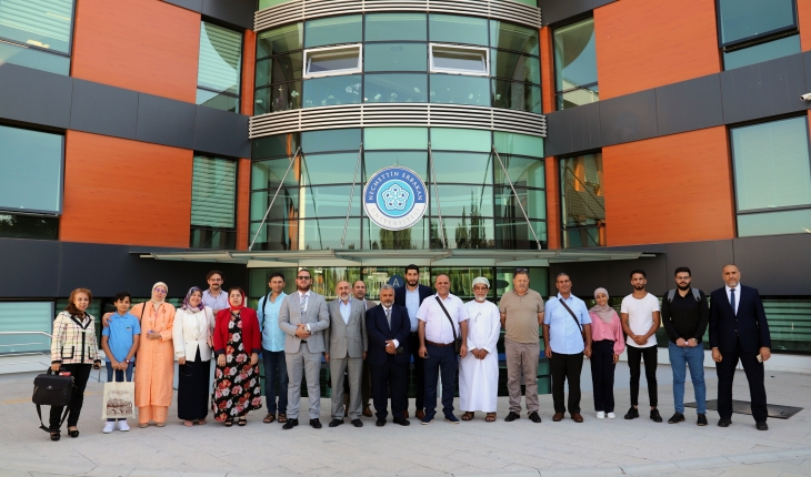 NEÜ ve Cezayir III Üniversitesi uluslararası konferans düzenledi