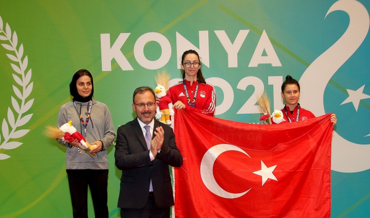 Masa tenisinde Özge Yılmaz şampiyon