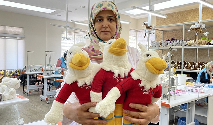 Maskot "Balaban"dan esinlenerek oyuncak üretiyorlar