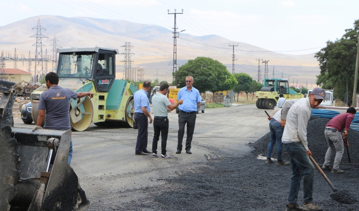 Yunak'ta sıcak asfalt çalışmaları tamamlandı