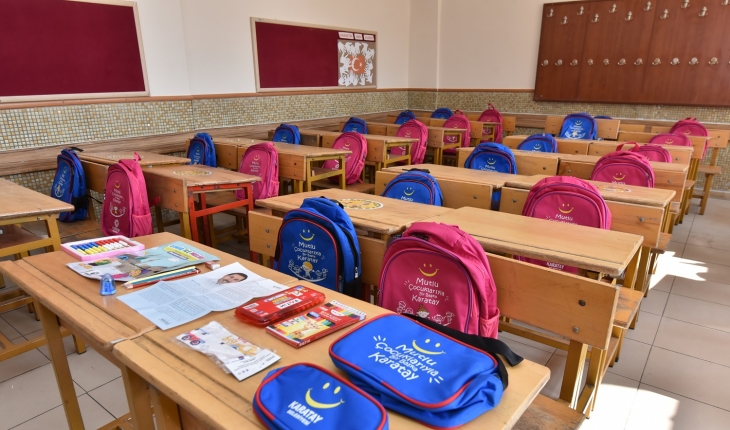 Bu yıl da 10 bin öğrencinin çanta ve kırtasiye desteği Karatay Belediyesi’nden