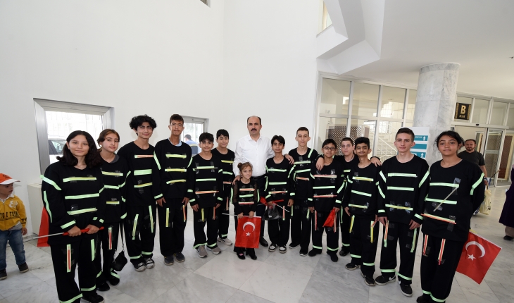 Başkan Altay Özel Genç KOMEK öğrencileriyle buluştu