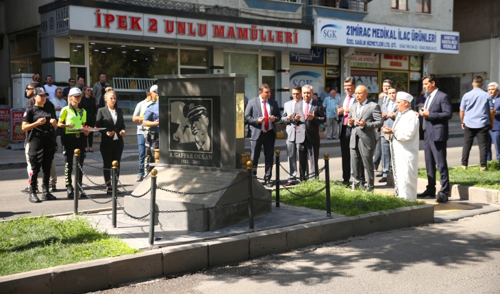 Diyarbakır Emniyet Müdürü Kaya, merhum meslektaşı Okkan'ı andıktan sonra görevine başladı