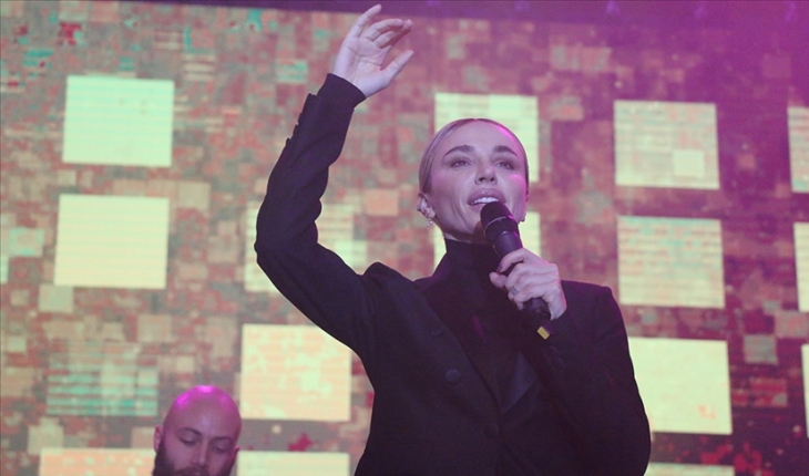 Şarkıcı Gülşen'in tutukluluğuna itiraz edildi