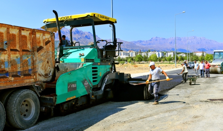 Seydişehir’de asfalt çalışmaları devam ediyor