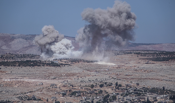 İdlib'e düzenlenen hava saldırısında 5 sivil öldü