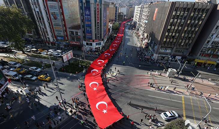 İzmir’in düşman işgalinden kurtuluşunun 100. yıl dönümü kutlanıyor