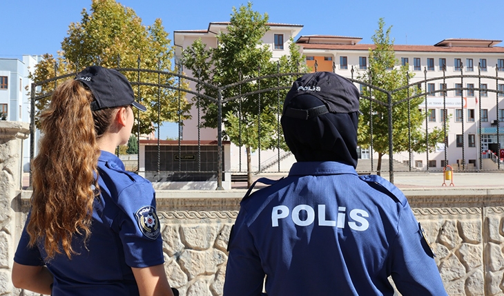 Konya'da polis okul çevrelerini 110 ekip, 270 personelle denetliyor