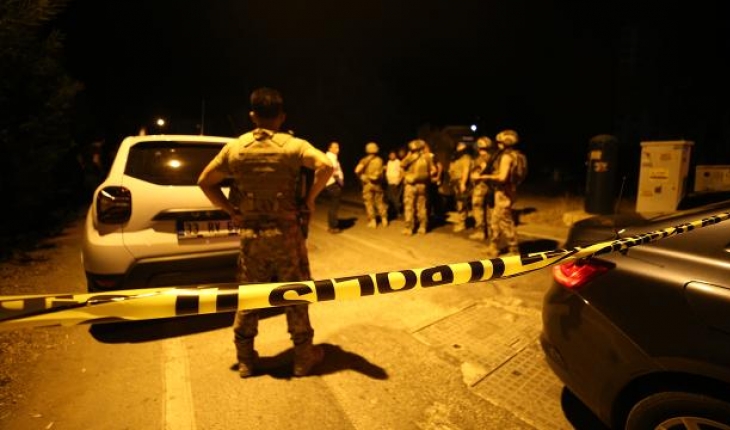 Mersin'de polisevine saldıran teröristlerden birinin kimliği belirlendi