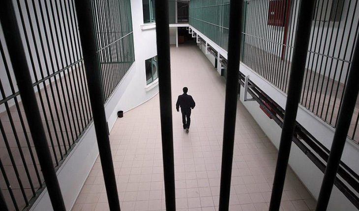 Açık cezaevlerindeki hükümlülerin izin süreleri 2 ay uzatıldı