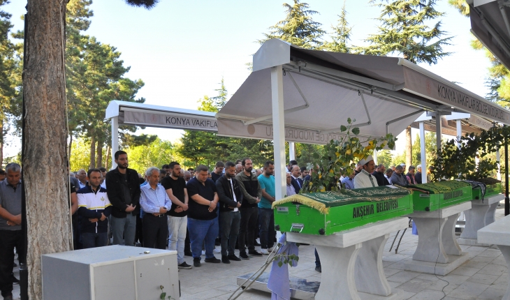 Konya'daki feci kazada ölen 5 kişi toprağa verildi