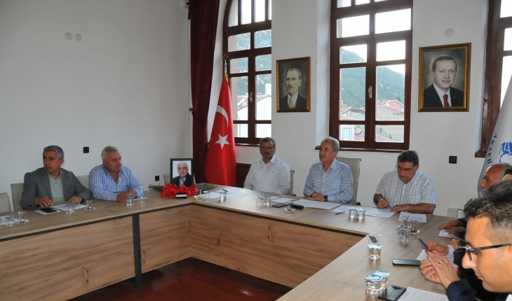 Akşehir Belediyesi Meclis Üyesi Hüseyin Uyar dualarla anıldı