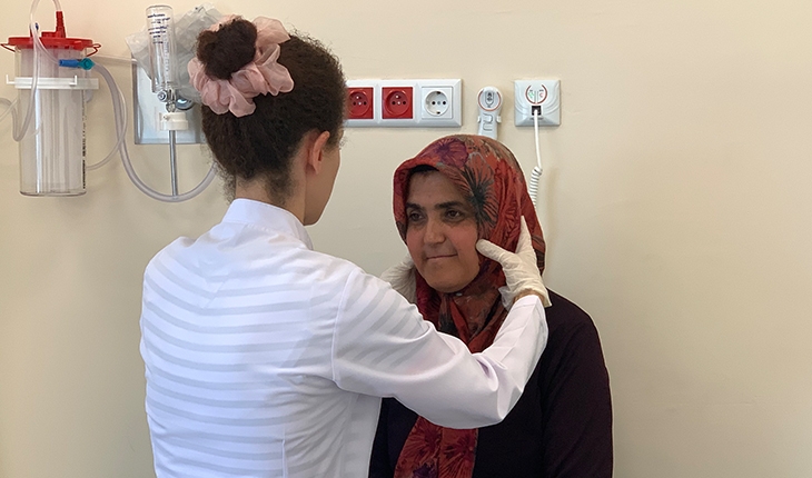 Kronik ağrılarından 4 seansta uygulanan tedaviyle kurtuldular