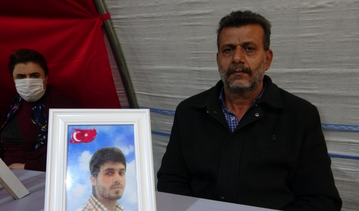 Diyarbakır’da evlat nöbeti tutan baba kansere yenik düştü