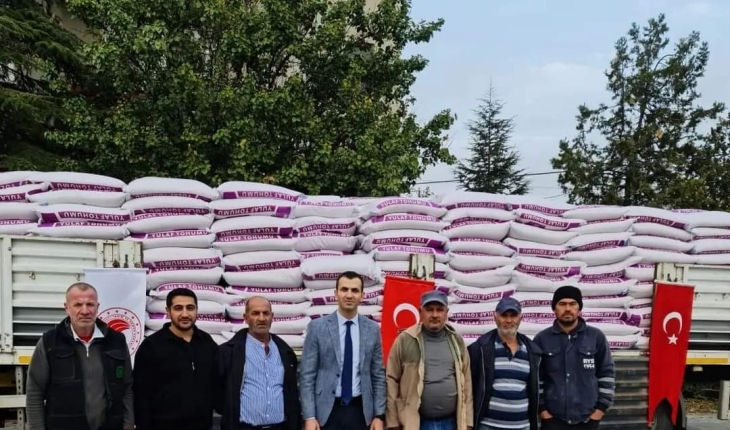 Kulu'da çiftçilere 29 ton sertifikalı yulaf tohumu dağıtıldı
