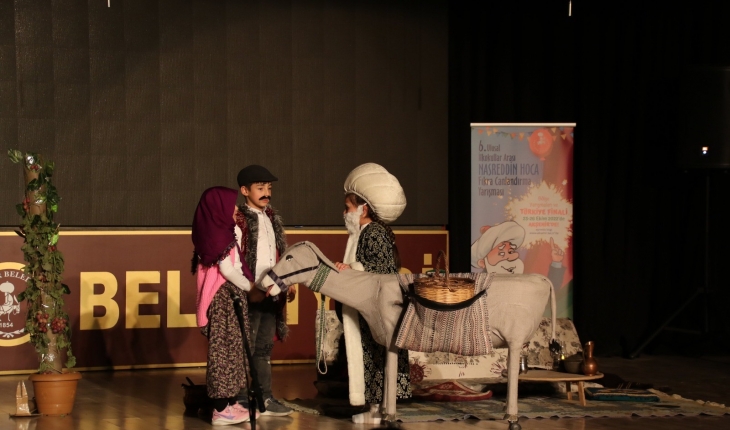 Nasreddin Hoca Fıkra Canlandırma Yarışması Bölge Finalleri çekişmeli geçiyor
