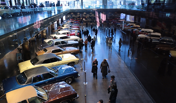 Konya’da açılan klasik otomobil sergisi ziyaretçilerini bekliyor