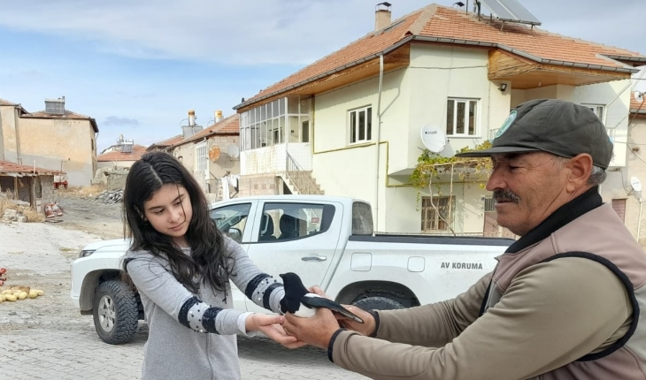 Yaralı halde bulunan saksağan tedaviye alındı