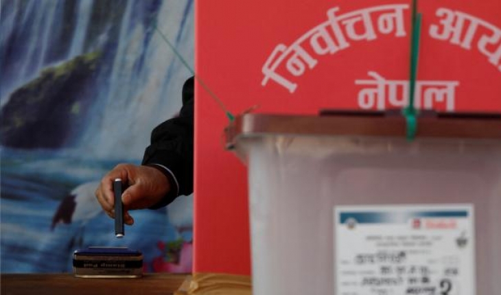 Nepal, parlamento seçimleri için sandık başında