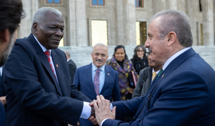 TBMM Başkanı  Mustafa Şentop ,Küba Halkın Gücü Parlamentosu Başkanı ile bir araya geldi