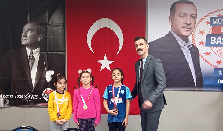 Karatay’ın Satranç Takımı’ndan önemli dereceler