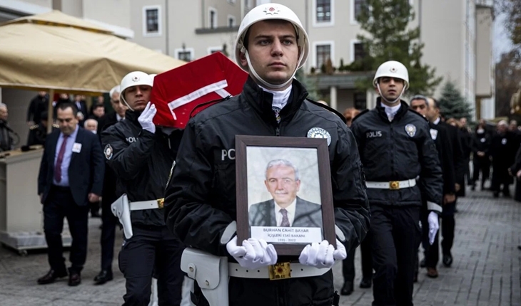 Eski İçişleri Bakanı Cahit Bayar son yolculuğuna uğurlandı