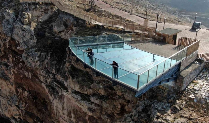 İç Anadolu’nun en yüksek seyir cam terası