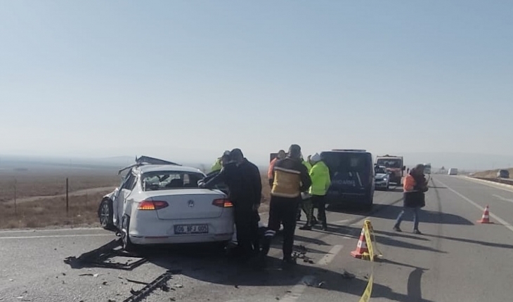 Konya’da feci kaza! Tır ile otomobil çarpıştı: 2 ölü