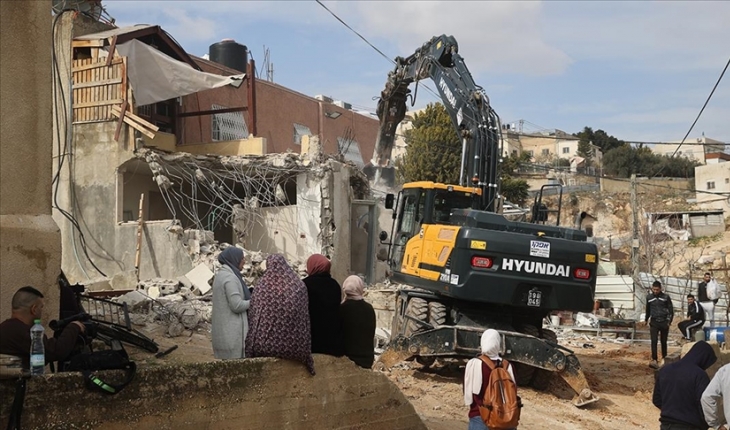İsrail güçleri Batı Şeria’da Filistinlilere ait 2 evi yıktı