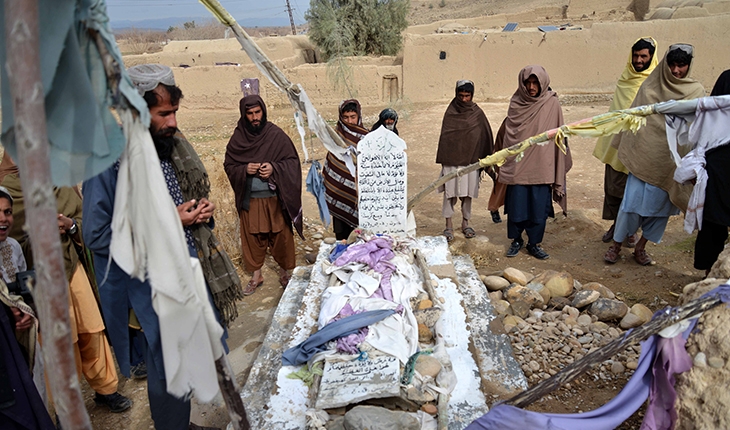 Afganlar, 25 kişiyi öldürdüren ve bundan utanç duymayan Prens Harry’e tepkili